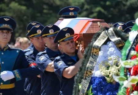 В Ульяновской области прощаются с военным летчиком, погибшим в Сирии