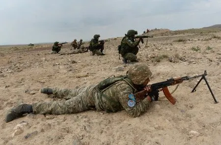 В Южном военном округе проходит крупная тренировка