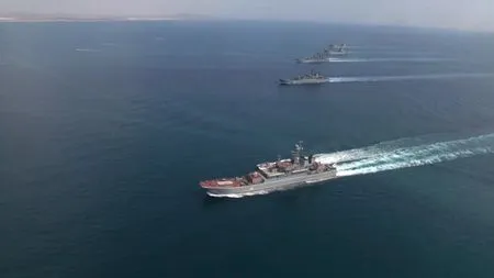 Два корабля ВМФ России вернулись в Черное море после похода в Средиземноморье