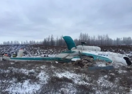 Причиной крушения Ми-8 на Ямале стала нехватка топлива, экипаж не смог дозаправиться из-за непогоды