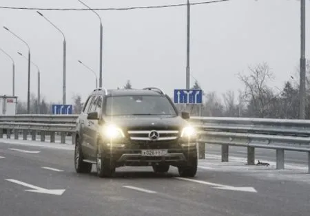 Восстановлено движение по одной из двух трасс, закрытых из-за непогоды в Алтайском крае