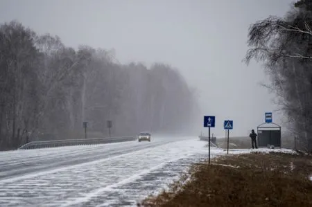 Трасса "Оренбург-Орск" частично перекрыта из-за метели