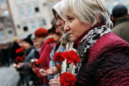 В Петербурге почтили память жертв теракта в метро