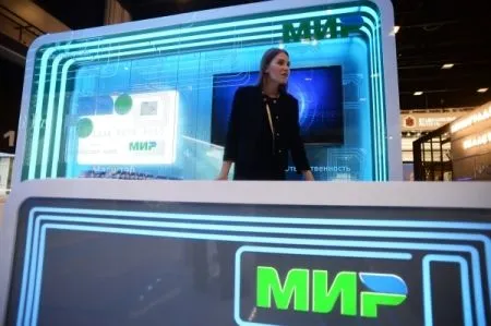 Количество карт "Мир" превысило 4 млн штук