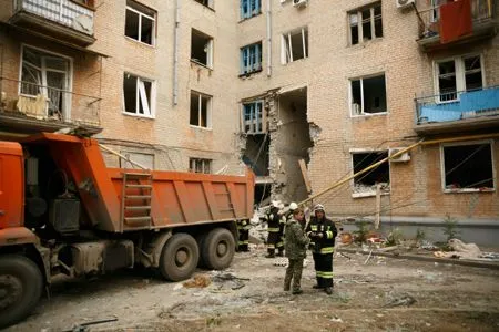 Жильцам уцелевших при взрыве в Волгограде подъездов позволили забрать документы