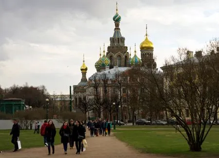 Сухая теплая погода сохранится в Петербурге на неделе