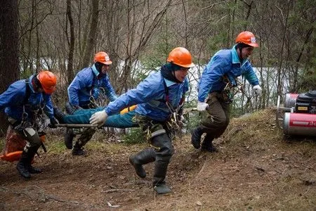 Кировские спасатели выявили сильнейших на чемпионате по пожарно-спасательному многоборью "Вятский Лось. Лига спасателей"