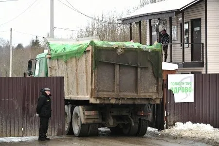 В подмосковном Волоколамске вводится режим повышенной готовности, речи о ЧС пока нет