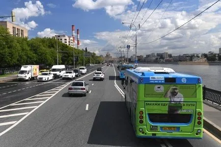 На участке Бережковской набережной вводят одностороннее движение