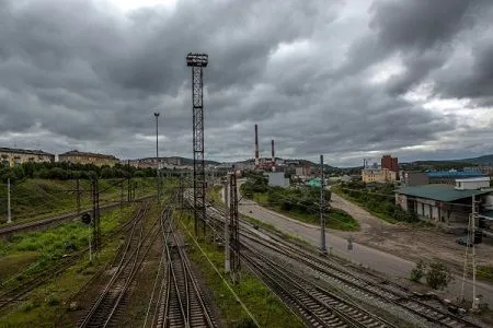 Кратковременный сбой движения поездов произошел в Красноярском крае из-за грозы