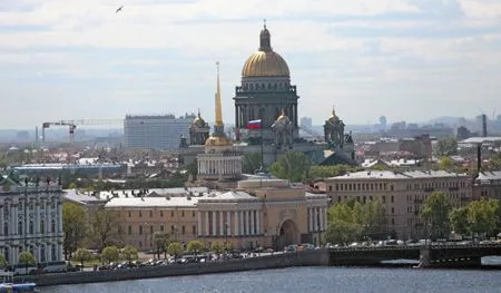 Жару и дожди вновь ждут в Петербурге на выходных