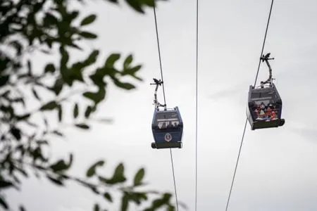 Власти Екатеринбурга готовы проработать вариант строительства канатной дороги как вида транспорта