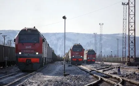 РЖД обновят парк на Южном Урале электровозами 2ЭС6 "Синары" и 2ЭС5К ТМХ