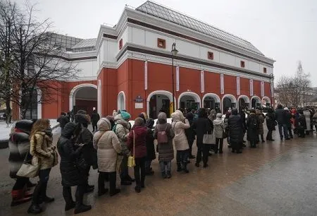 На выставку Куинджи в Третьяковке выстроилась огромная очередь