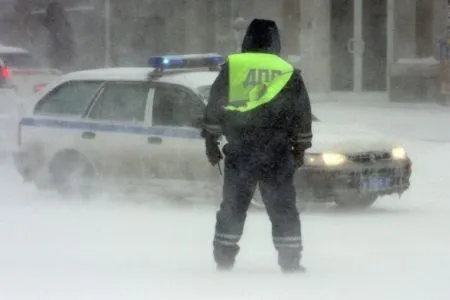 Движение грузовиков по участку трассы М5 в Самарской и Ульяновской областях закрыто из-за метели