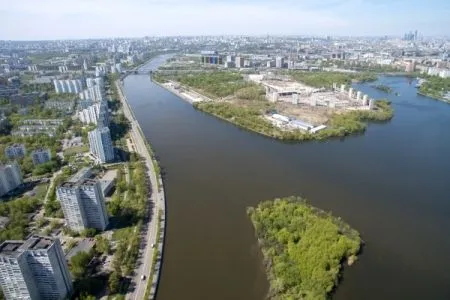 В промзоне вдоль Нагатинской набережной обустроят спортивный кластер