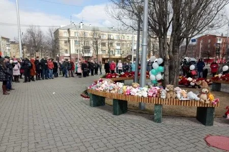 Семь человек проходят обвиняемыми по делу о пожаре в "Зимней вишне" - СКР