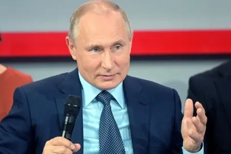 Путин поприветствовал участников и гостей Петербургского международного экономического форума