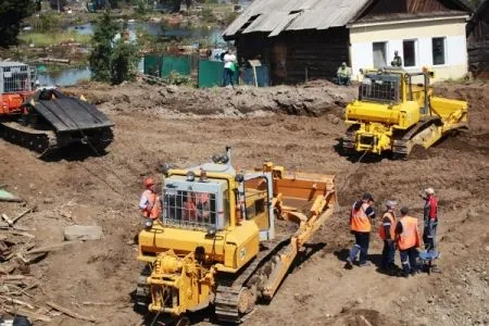 На иркутского чиновника завели дело за использование спецтехники в личных целях