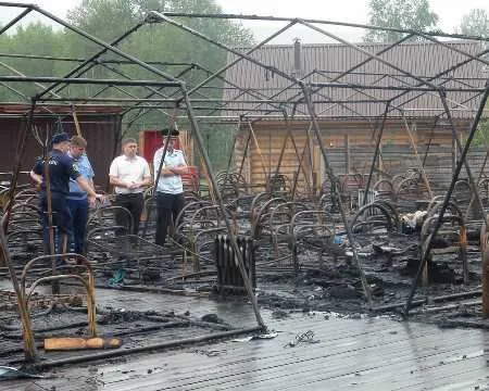 Туркомплекс "Холдоми", где при пожаре погиб ребенок, закрыт на время следствия