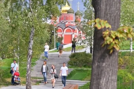 Температура воздуха в Москве на следующей неделе будет близка к летней