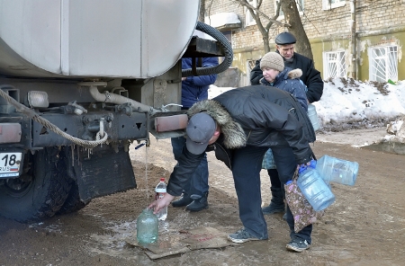 Авария на водопроводе оставила без воды 13 тыс. жителей Липецка