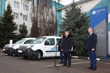 Белгородские энергетики пересели на электромобили