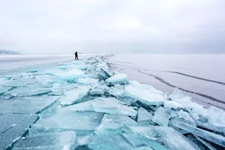 Аномально медленное становление льда наблюдается на Байкале