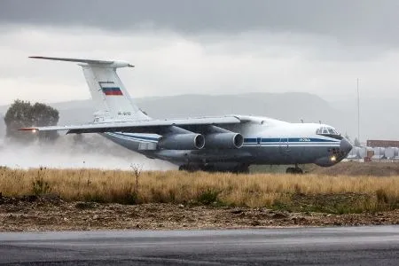 Минобороны РФ направило второй военный самолет за россиянами в Ухань