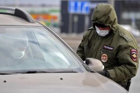 Движение автомобилей из других регионов ограничат в Новгородской области