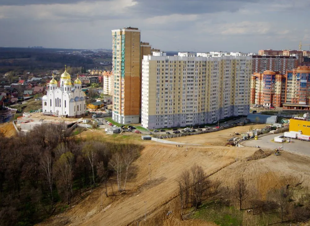 Объем ввода многоквартирных домов держится на уровне 2015 года - АИЖК