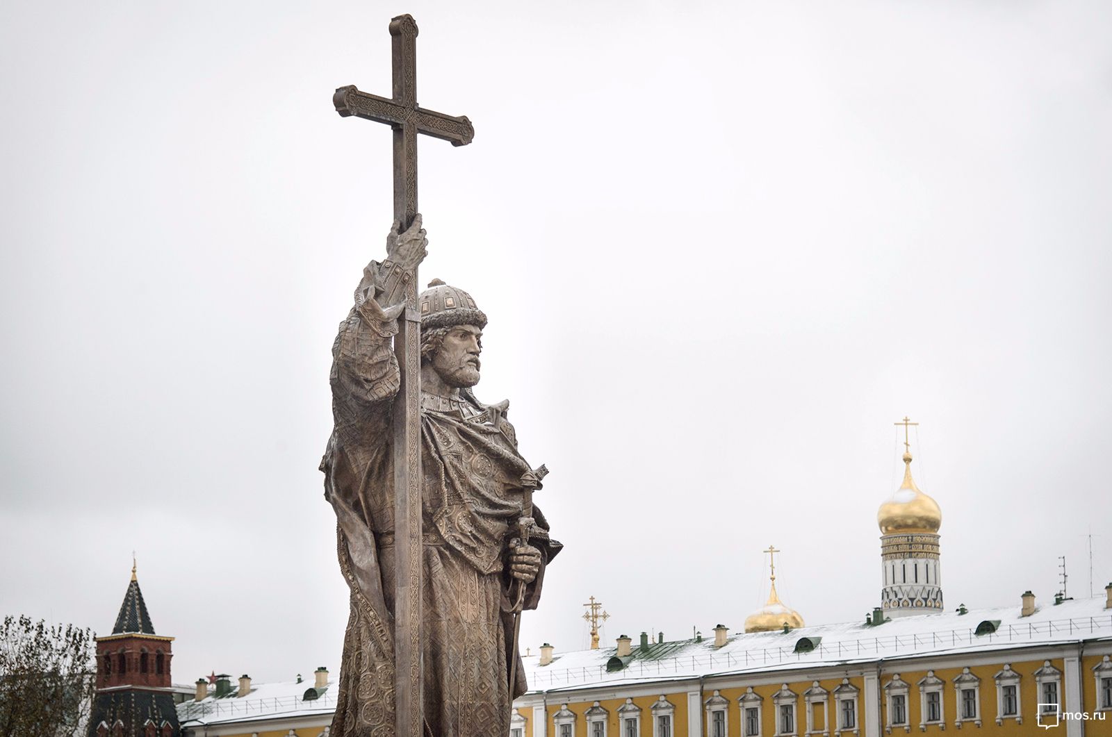 Памятник князю владимиру москва фото 38