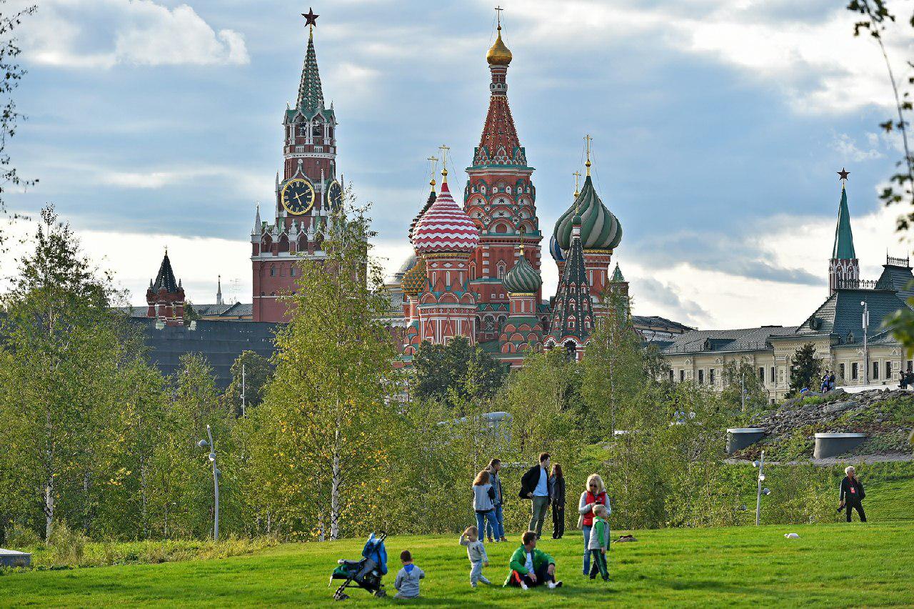 Русский секс в парке – порно на лавке