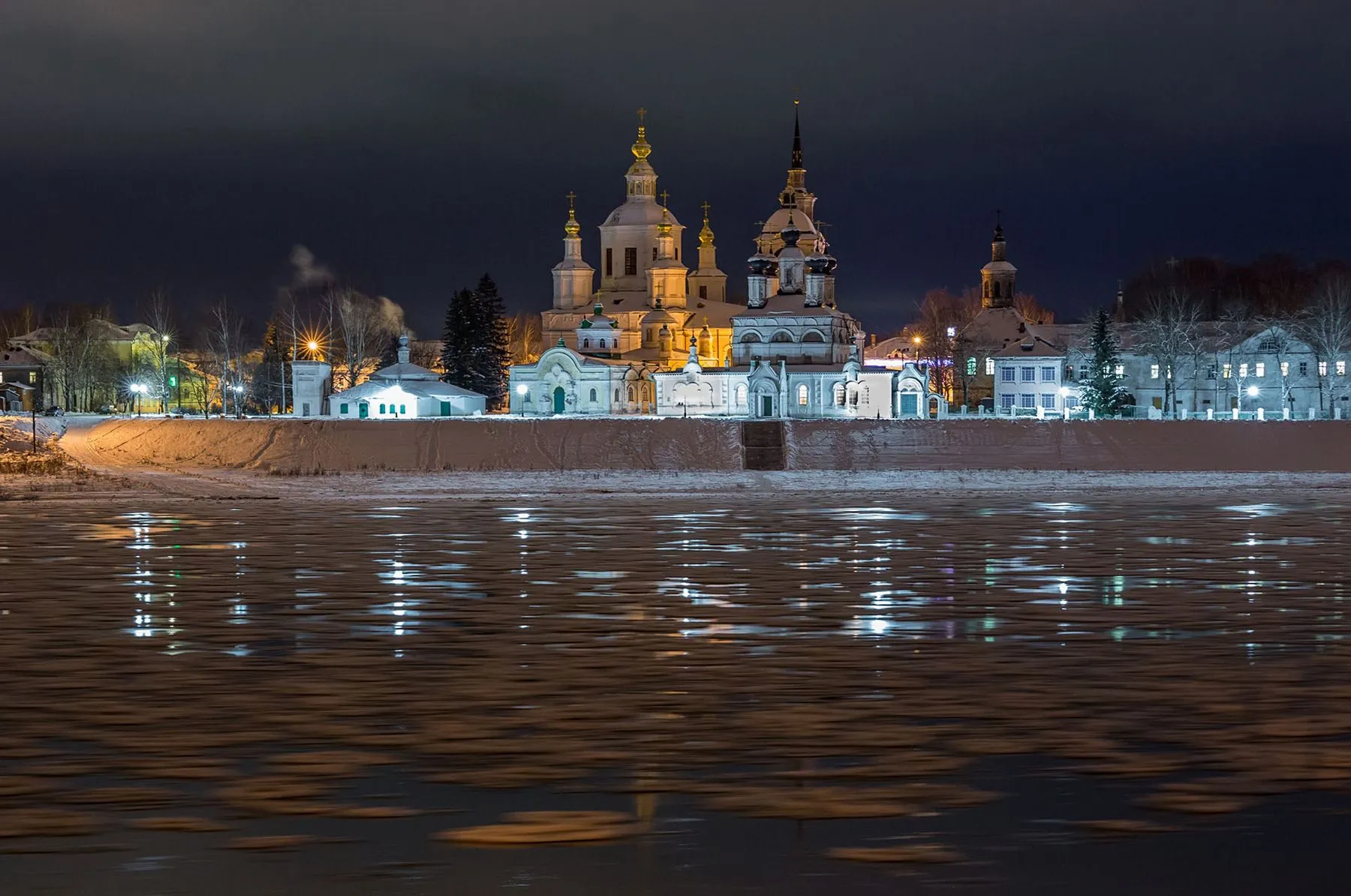 Как попасть в гости к Деду Морозу