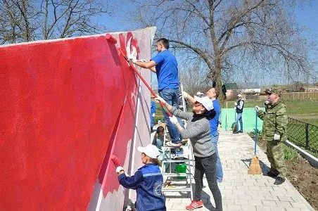 Ростовская АЭС продолжает благоустройство захоронений погибших в Великую Отечественную войну солдат