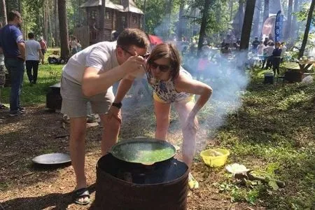 На кулинарном фестивале в Воронеже победила уха по старой русской традиции