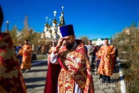 Якутск отметил свое 384-летие Фестивалем Ухи и отправкой открыток с символами города