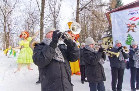 Более 15 тысяч человек участвовало в "Московской лыжне-2017"