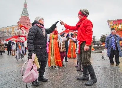 Фестиваль "Московская масленица" стартовал в российской столице