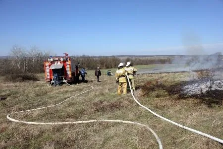 Пожарные ликвидировали крупный учебный лесной пожар в окрестностях курорта Горячий Ключ на Кубани