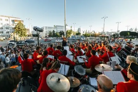 Более 1,5 тыс. музыкантов сыграли в Екатеринбурге на фестивале Ночь музыки