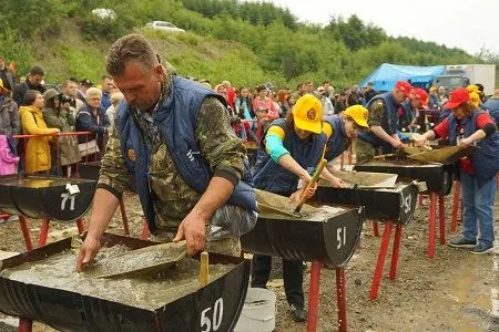 Миллионером на чемпионате по промывке золота на Колыме стал магаданский пенсионер