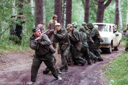 Около сотни школьников Тюменской области приняли участие в юнармейской гонке