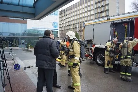 Спасатели провели пожарно-тактические учения в гостиничном комплексе Ростова-на-Дону в преддверье ЧМ-2018