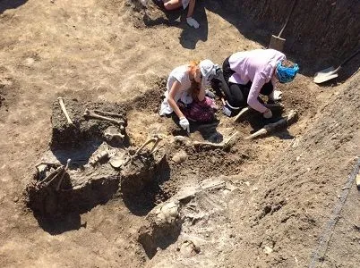 Массовое захоронение времен Хазарского каганата нашли в Крыму