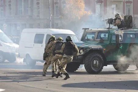 Более 1 тыс. полицейских приняли участие в параде в Ростове-на-Дону