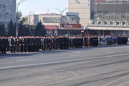 Более 1 тыс. полицейских приняли участие в параде в Ростове-на-Дону