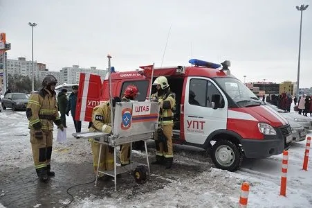 Спасатели провели масштабные учения в торговом центре Ростова-на-Дону