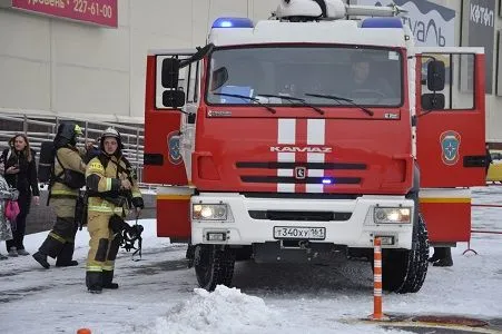 Спасатели провели масштабные учения в торговом центре Ростова-на-Дону