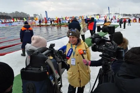 Чемпионат мира по ледяному плаванию завершился в Мурманске